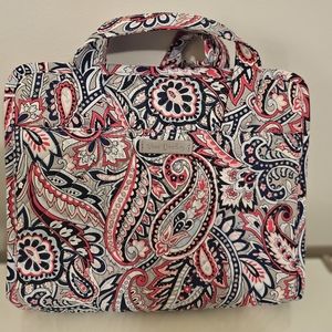 EUC Vera Bradley Gramercy Paisley Hanging Organizer